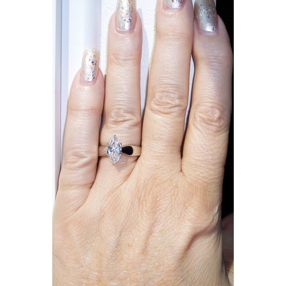 925 STERLING SILVER Marquise Cut Solitaire Ring Clear Cubic Zirconia - Picture 3 of 16